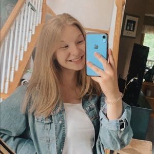 Meet your Posher, Natalie